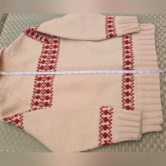 Vintage Hand Knit Mary Maxim Cowichan Style Wool Sweater Size Small - Picture 6 of 7